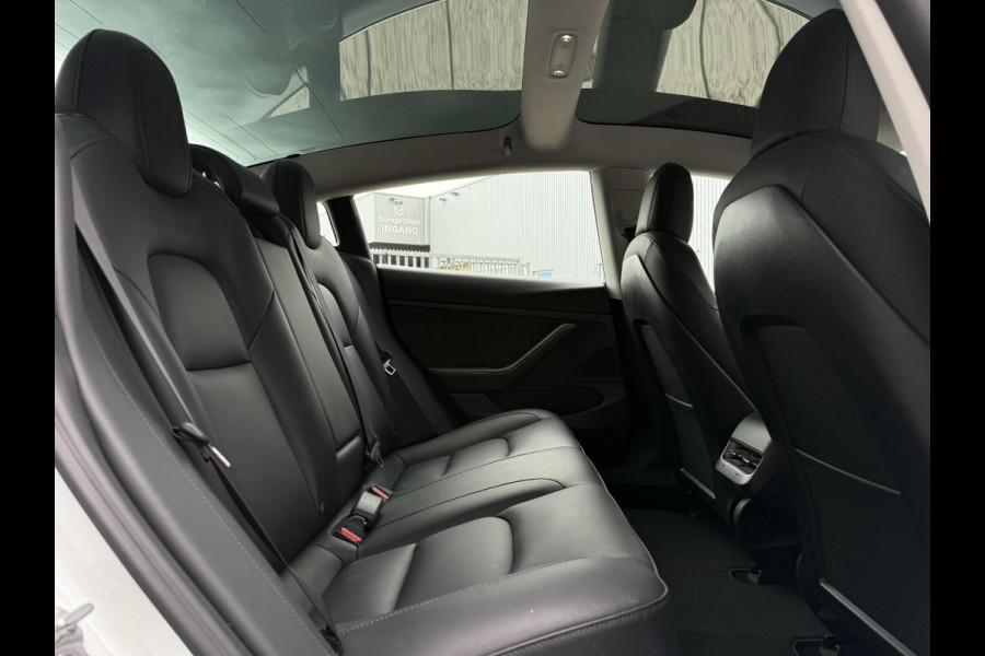 Tesla Model 3 Range Plus | Autopilot | Panorama | Leder | Navi | Camera |