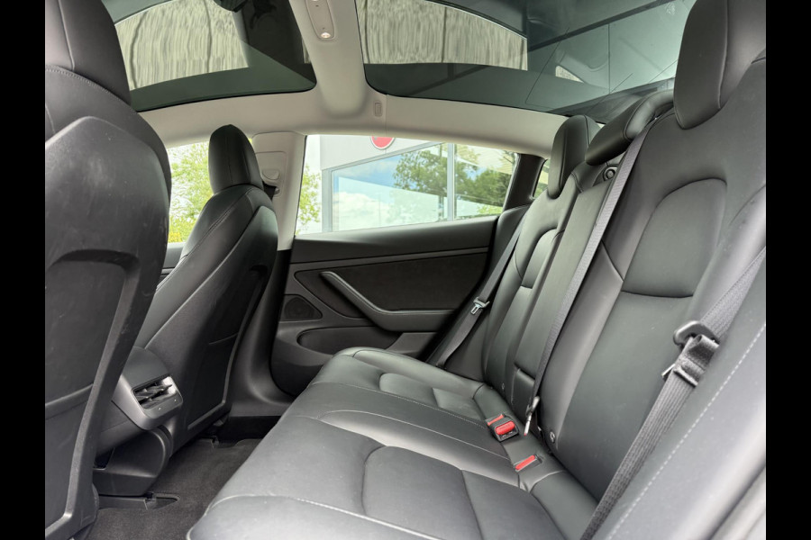 Tesla Model 3 Range Plus | Autopilot | Panorama | Leder | Navi | Camera |