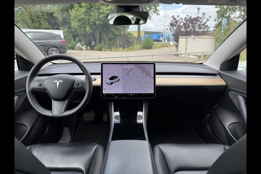 Tesla Model 3 Range Plus | Autopilot | Panorama | Leder | Navi | Camera |