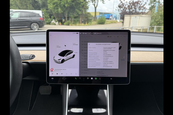 Tesla Model 3 Range Plus | Autopilot | Panorama | Leder | Navi | Camera |