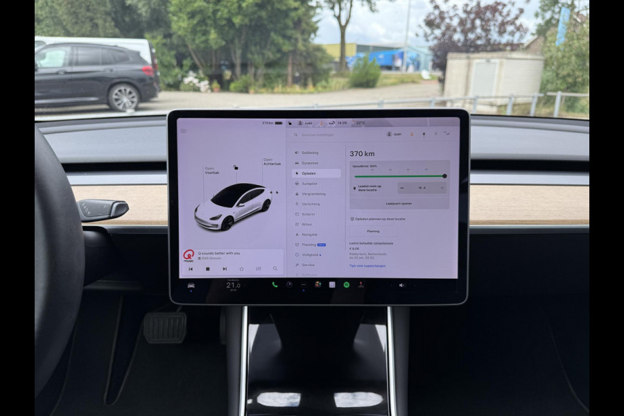 Tesla Model 3 Range Plus | Autopilot | Panorama | Leder | Navi | Camera |