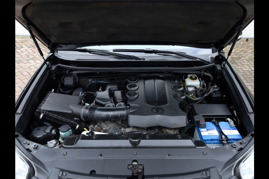 Toyota Land Cruiser 4.0 V6 Executive 5 p | Leder | JBL | 360 Camera