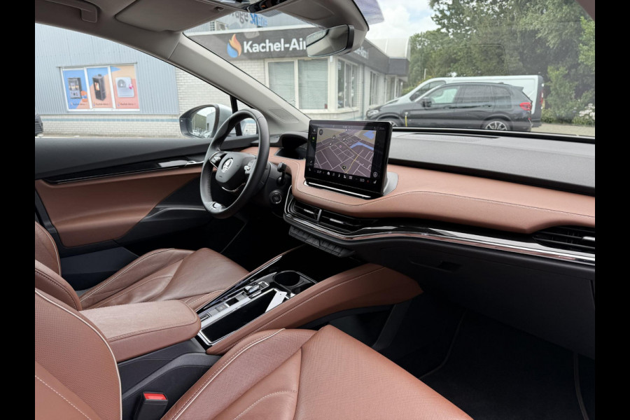 Škoda ENYAQ iV 60 | Leder | Trekhaak | 21 Inch | Camera |