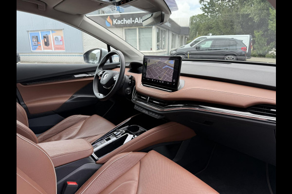 Škoda ENYAQ iV 60 | Leder | Trekhaak | 21 Inch | Camera |