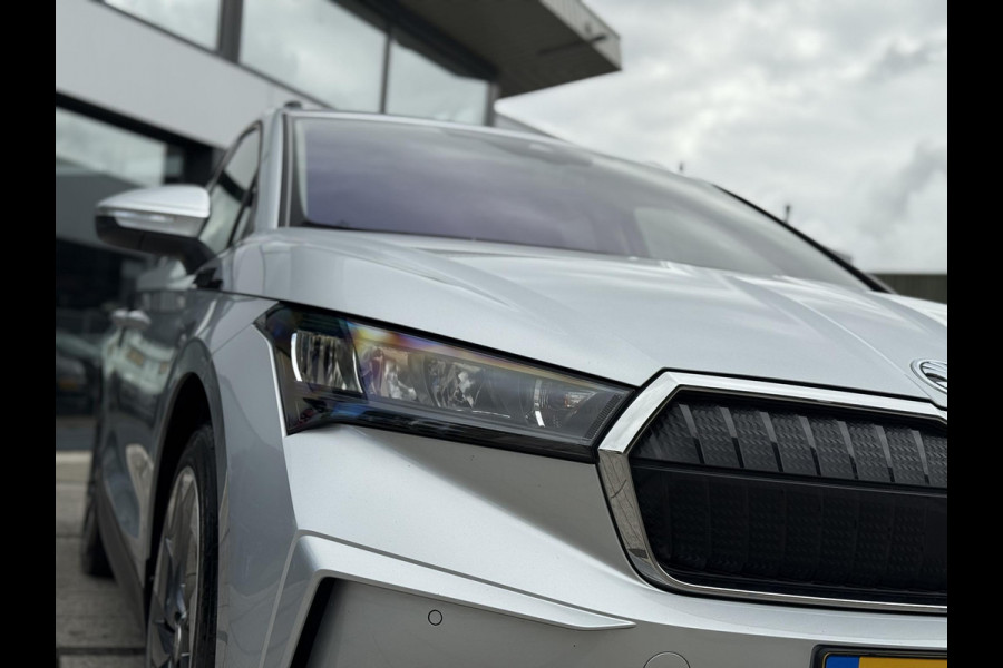 Škoda ENYAQ iV 60 | Leder | Trekhaak | 21 Inch | Camera |
