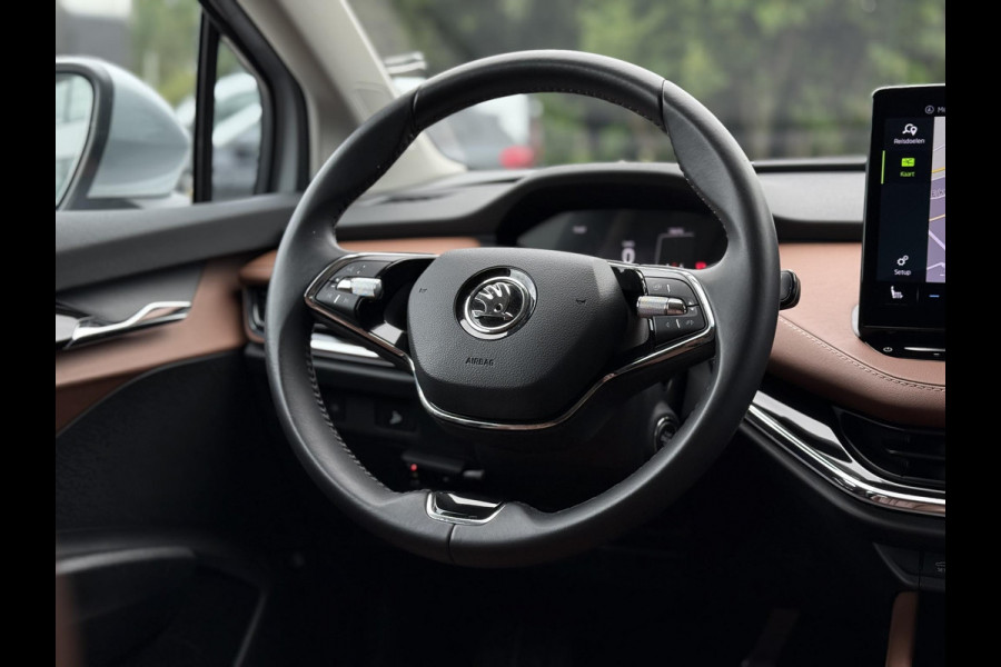 Škoda ENYAQ iV 60 | Leder | Trekhaak | 21 Inch | Camera |