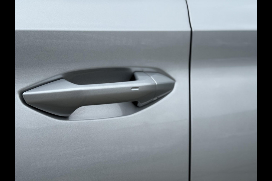 Škoda ENYAQ iV 60 | Leder | Trekhaak | 21 Inch | Camera |