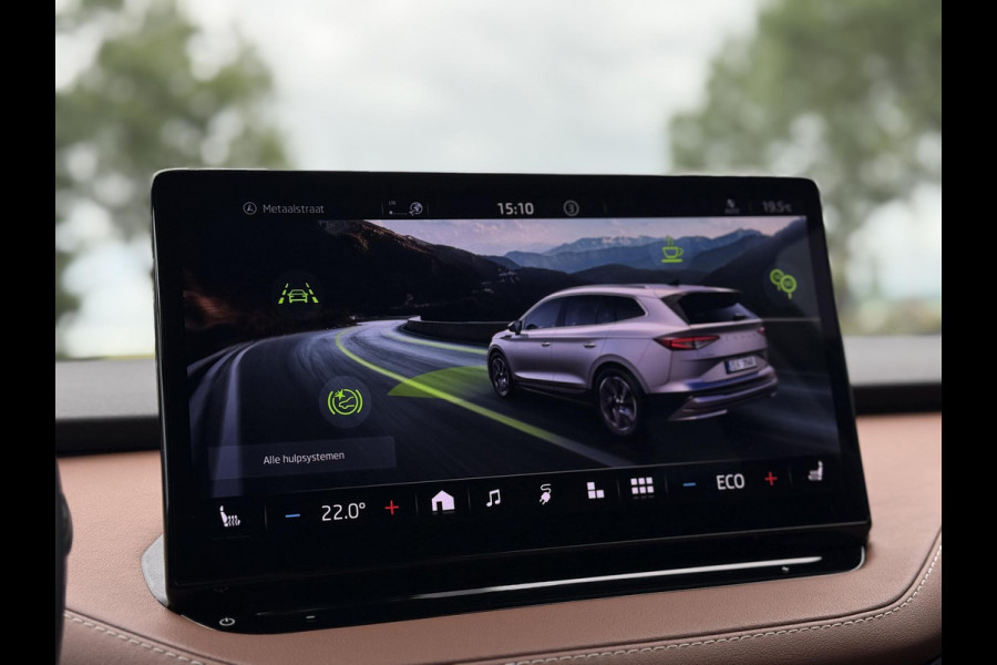 Škoda ENYAQ iV 60 | Leder | Trekhaak | 21 Inch | Camera |