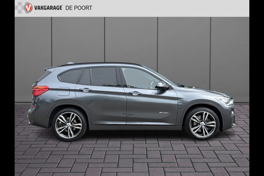 BMW X1 sDrive20i High Executive M-Sport | 1e Eig | Dealer OH | Head-up | Trekhaak | Leder