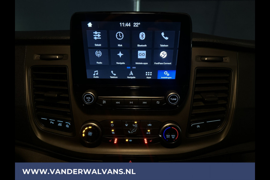 Ford Transit Custom 2.0 TDCI L2H1 Euro6 Airco | Camera | Cruisecontrol | Navigatie | Stoelverwarming Parkeersensoren, LED, Bijrijdersbank, 2800kg trekvermogen