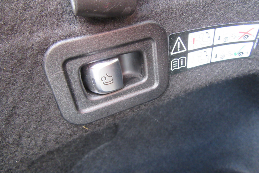 Mercedes-Benz C-Klasse 180 Aut. Business Solution Avantgarde, Trekhaak