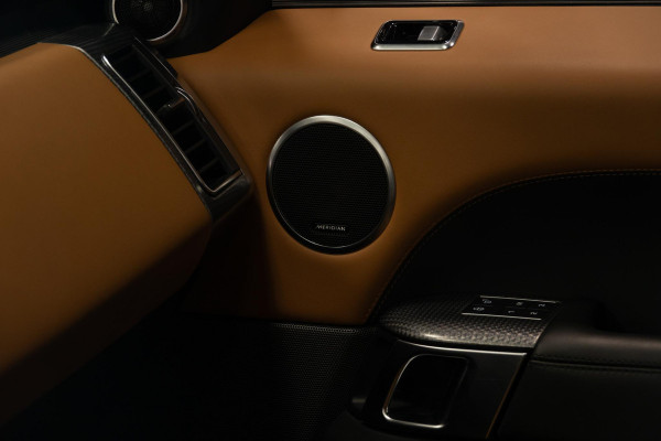 Land Rover Range Rover Sport 3.0 SDV6 HSE *Meridian / Stoelventilatie / Luchtvering / AWD / Panorama*