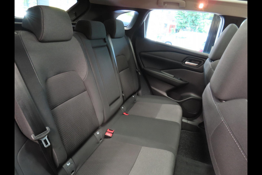 Nissan QASHQAI 1.3 MHEV Xtronic Business Design 360 CAM PANORAMA LANE ASSIST DODEHOEKBEWAKING APPLE CARPLAY STUURVERWARM
