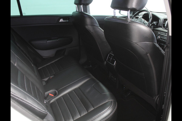 Kia Sportage 1.6 GDI DynamicLine NAVI | LEER | STOELVERW | LMV | CAMERA | LED | TREKHAAKAFNB | CRUISE