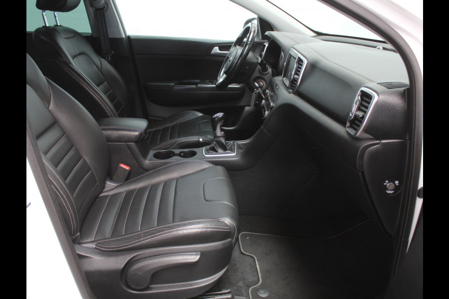 Kia Sportage 1.6 GDI DynamicLine NAVI | LEER | STOELVERW | LMV | CAMERA | LED | TREKHAAKAFNB | CRUISE