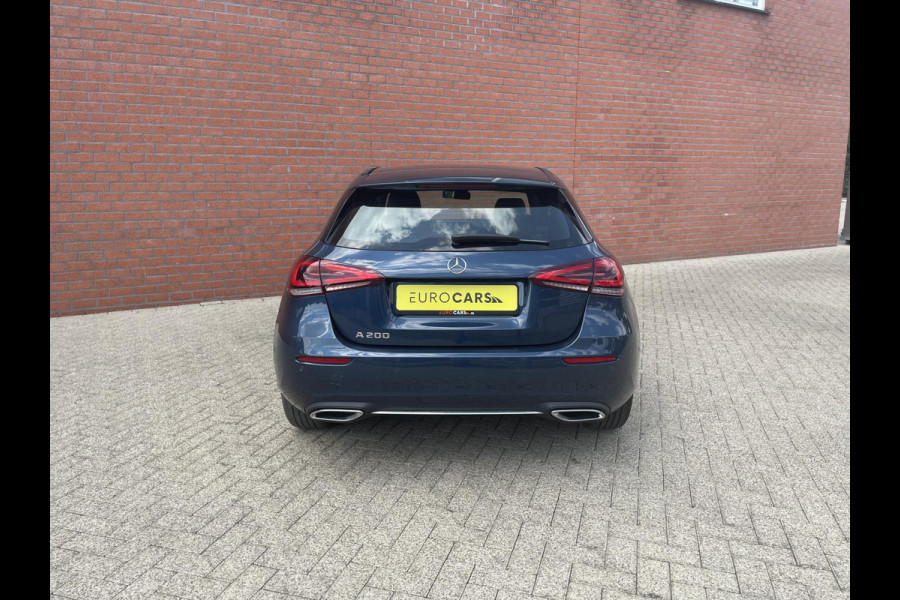 Mercedes-Benz A-Klasse 200 163pk DCT Progressive Navigatie Parkeersensoren Camera Cruise Control Stoelverwarming Ledverlichting Climate Control