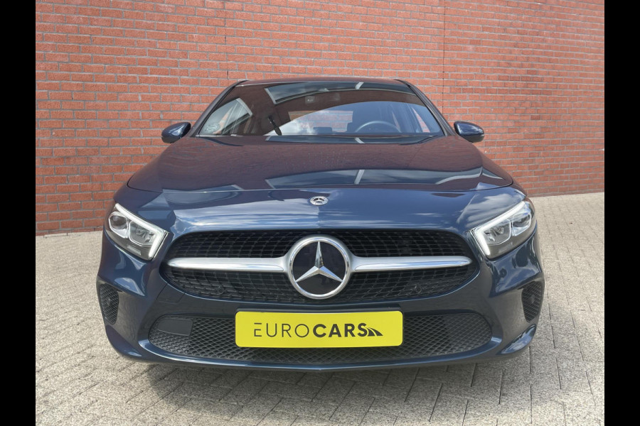 Mercedes-Benz A-Klasse 200 163pk DCT Progressive Navigatie Parkeersensoren Camera Cruise Control Stoelverwarming Ledverlichting Climate Control