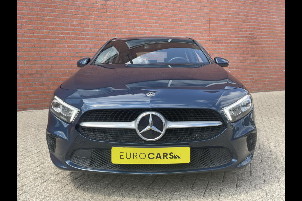Mercedes-Benz A-Klasse 200 163pk DCT Progressive Navigatie Parkeersensoren Camera Cruise Control Stoelverwarming Ledverlichting Climate Control