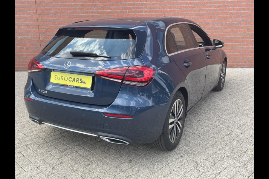 Mercedes-Benz A-Klasse 200 163pk DCT Progressive Navigatie Parkeersensoren Camera Cruise Control Stoelverwarming Ledverlichting Climate Control