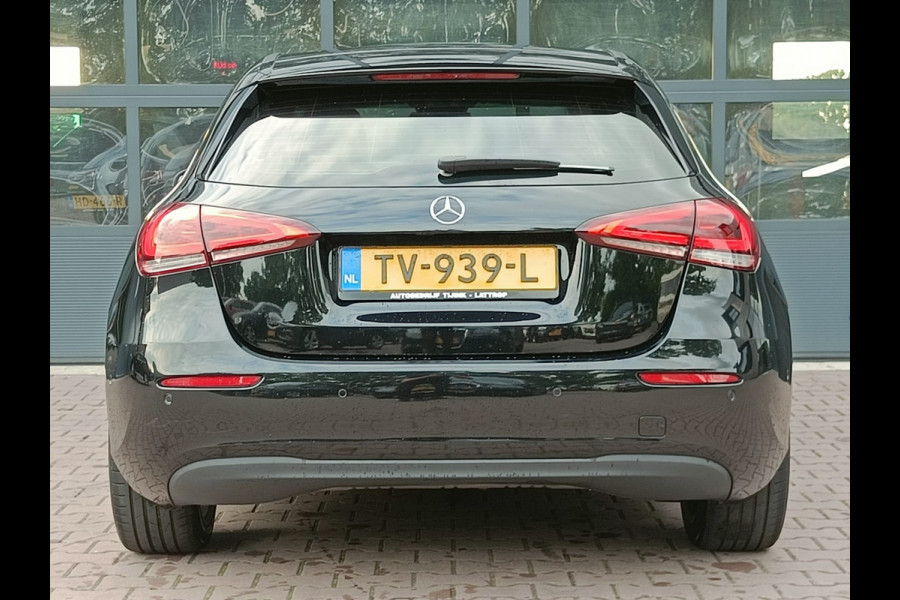 Mercedes-Benz A-Klasse 200 Business Solution Plus Upgrade | Wide Screen | Navi | Stoelverw. | LED/Xenon | Camera |