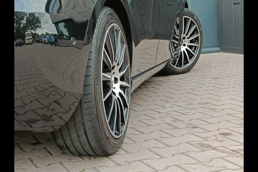 Mercedes-Benz A-Klasse 200 Business Solution Plus Upgrade | Wide Screen | Navi | Stoelverw. | LED/Xenon | Camera |