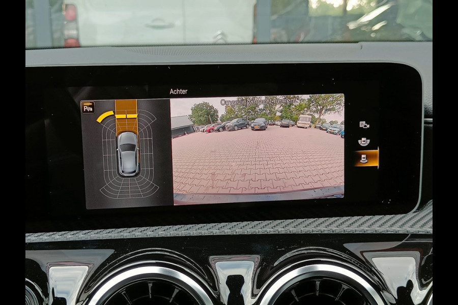 Mercedes-Benz A-Klasse 200 Business Solution Plus Upgrade | Wide Screen | Navi | Stoelverw. | LED/Xenon | Camera |