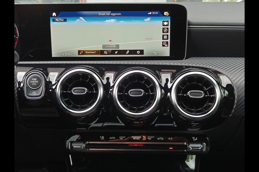 Mercedes-Benz A-Klasse 200 Business Solution Plus Upgrade | Wide Screen | Navi | Stoelverw. | LED/Xenon | Camera |