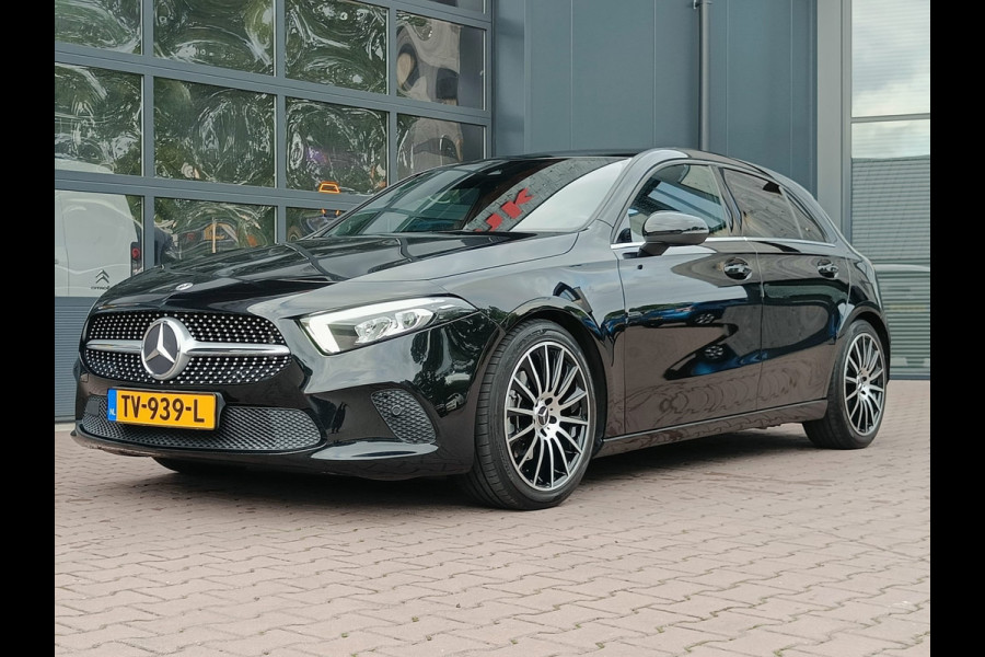 Mercedes-Benz A-Klasse 200 Business Solution Plus Upgrade | Wide Screen | Navi | Stoelverw. | LED/Xenon | Camera |