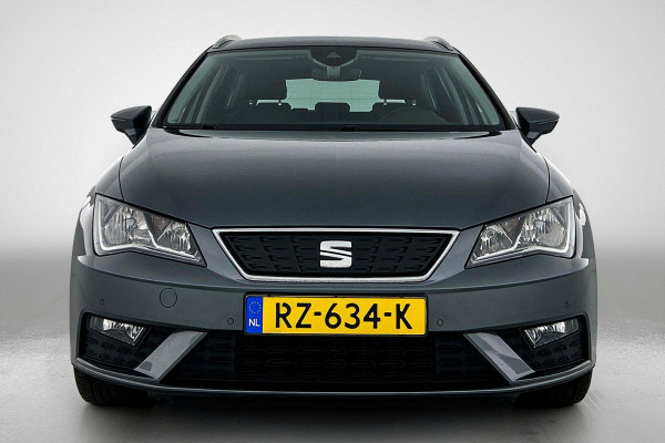 Seat León ST 1.0 EcoTSI Style Business Intense Sport (NAVIGATIE, CARPLAY, PARKEERENSOREN, 1e EIGENAAR, GOED ONDERHOUDEN)