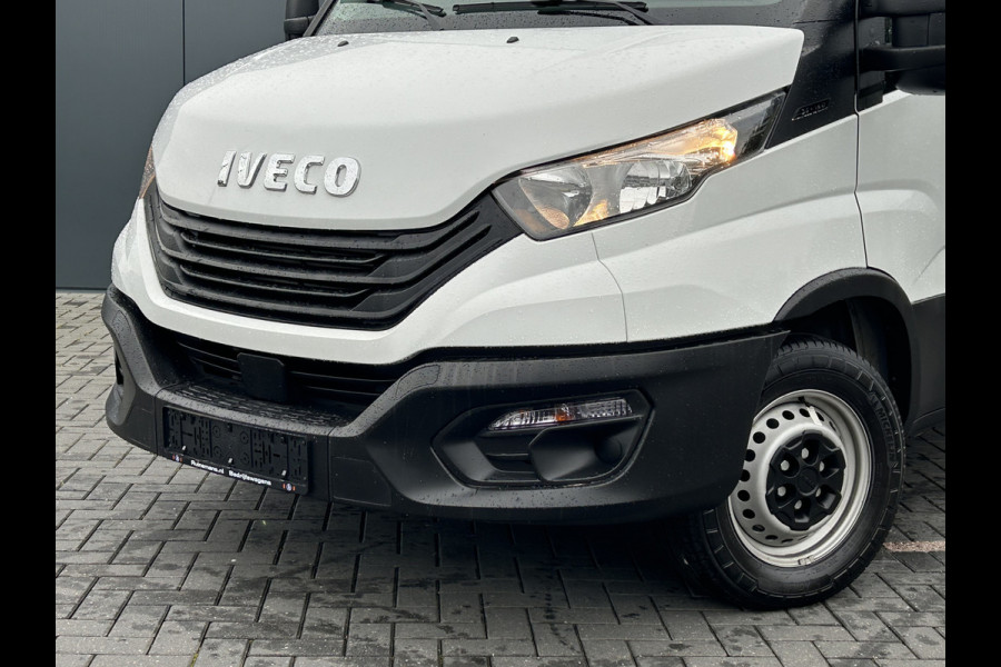Iveco Daily 35S14 2.3 D / PICK UP MET LANGE BAK / 7 PERSOONS DUBBELE CABINE / !!22.770 KM!!/ AIRCO / CRUISE / NAVI / 3.5 TONS TREKHAAK
