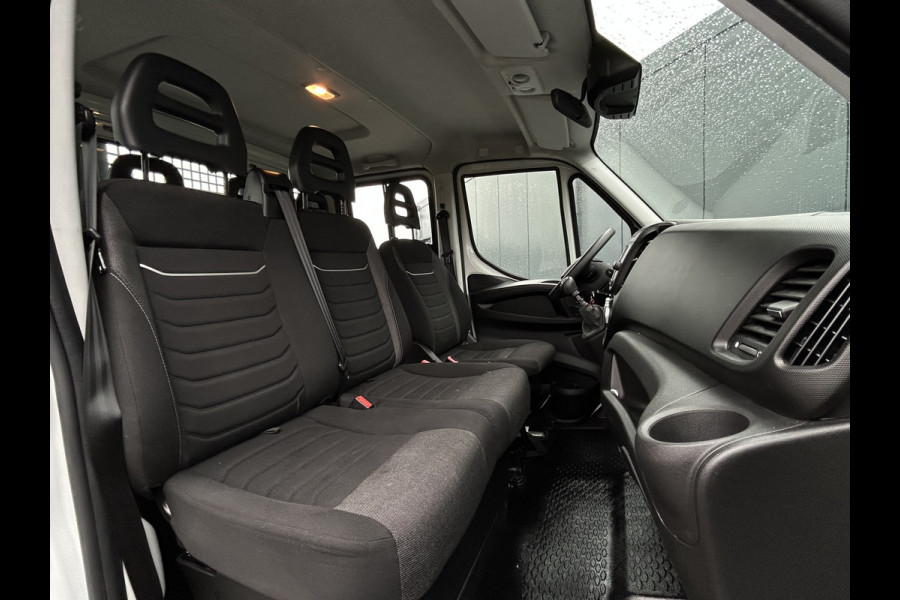 Iveco Daily 35S14 2.3 D / PICK UP MET LANGE BAK / 7 PERSOONS DUBBELE CABINE / !!22.770 KM!!/ AIRCO / CRUISE / NAVI / 3.5 TONS TREKHAAK