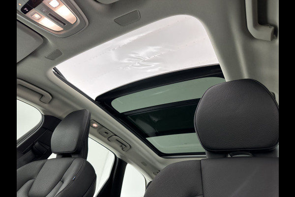 Volvo XC60 2.0 T6 Plug-in Hybrid AWD Inscription Expression (INCL-BTW)  AUT. *PANO | LUXURY-LEATHER | FULL-LED | HEATED-SPORTSEATS | NAVI-FULLMAP | CAMERA | PDC | ADAPT.CRUISE | CARPLAY | DIGI-COCKPIT | BLIS | SIPS | KEYLESS | 18"ALU*