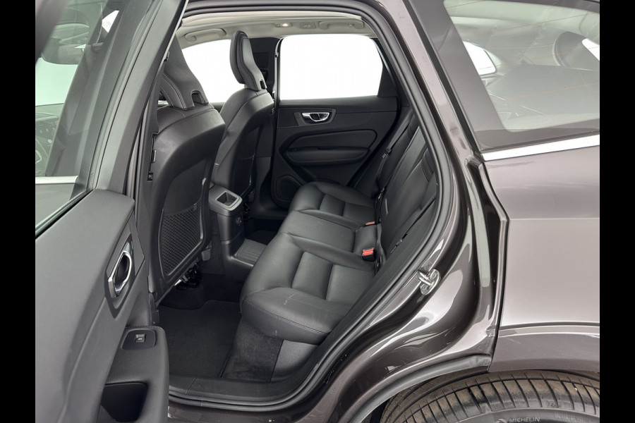 Volvo XC60 2.0 T6 Plug-in Hybrid AWD Inscription Expression (INCL-BTW)  AUT. *PANO | LUXURY-LEATHER | FULL-LED | HEATED-SPORTSEATS | NAVI-FULLMAP | CAMERA | PDC | ADAPT.CRUISE | CARPLAY | DIGI-COCKPIT | BLIS | SIPS | KEYLESS | 18"ALU*