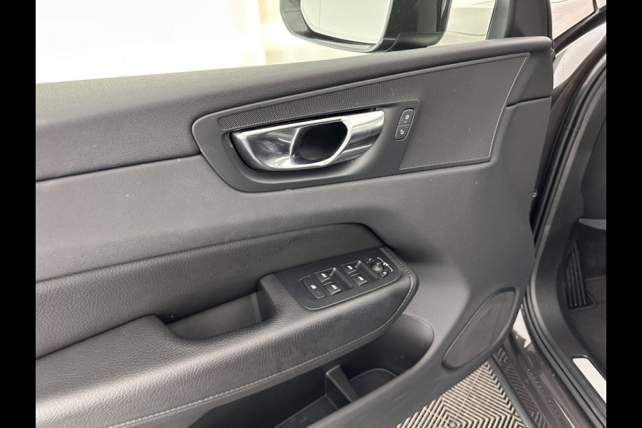 Volvo XC60 2.0 T6 Plug-in Hybrid AWD Inscription Expression (INCL-BTW)  AUT. *PANO | LUXURY-LEATHER | FULL-LED | HEATED-SPORTSEATS | NAVI-FULLMAP | CAMERA | PDC | ADAPT.CRUISE | CARPLAY | DIGI-COCKPIT | BLIS | SIPS | KEYLESS | 18"ALU*