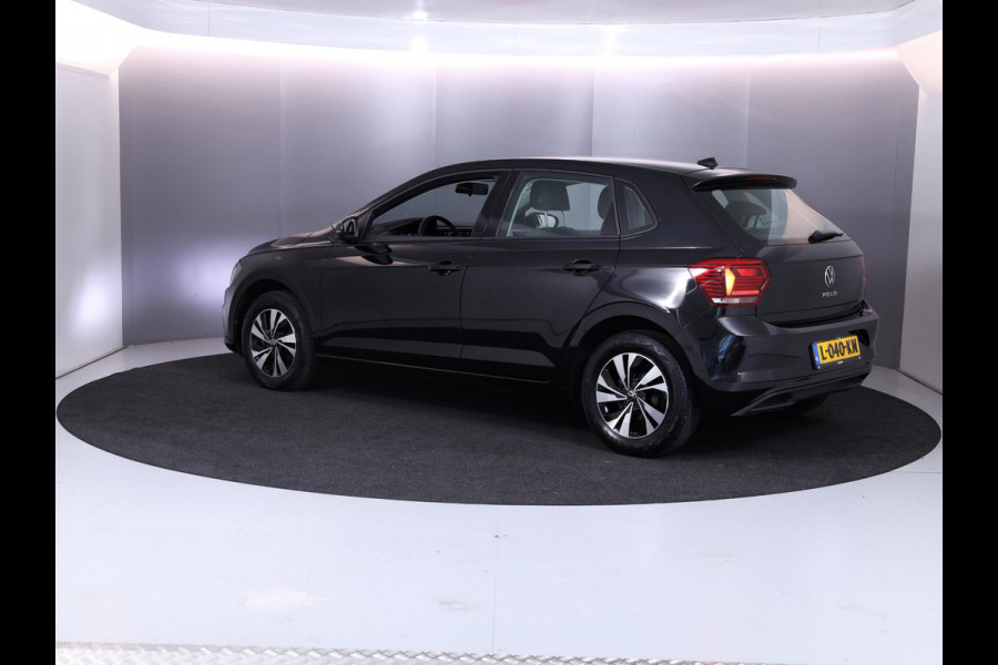 Volkswagen Polo 1.0 TSI Comfortline 95 pk | Navigatie | Parkeersensoren | Achteruitrijcamera | Adaptieve cruise control | Digitaal instrumentenpaneel | Apple Carplay/Android Auto |