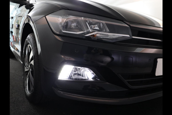Volkswagen Polo 1.0 TSI Comfortline 95 pk | Navigatie | Parkeersensoren | Achteruitrijcamera | Adaptieve cruise control | Digitaal instrumentenpaneel | Apple Carplay/Android Auto |