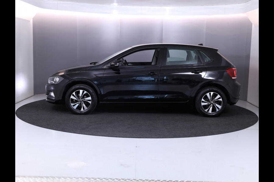 Volkswagen Polo 1.0 TSI Comfortline 95 pk | Navigatie | Parkeersensoren | Achteruitrijcamera | Adaptieve cruise control | Digitaal instrumentenpaneel | Apple Carplay/Android Auto |