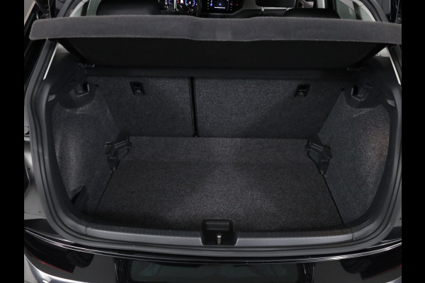 Volkswagen Polo 1.0 TSI Comfortline 95 pk | Navigatie | Parkeersensoren | Achteruitrijcamera | Adaptieve cruise control | Digitaal instrumentenpaneel | Apple Carplay/Android Auto |