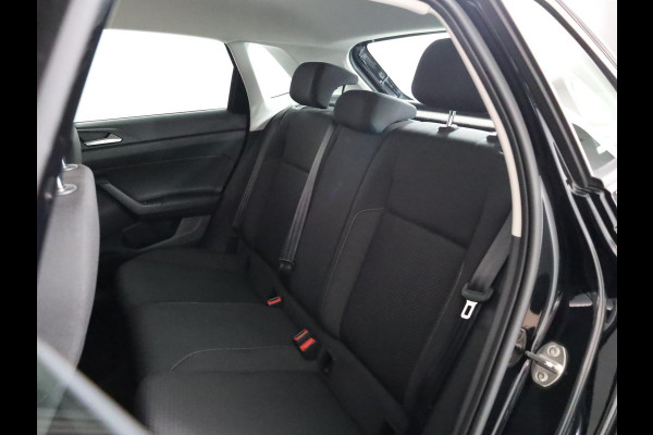 Volkswagen Polo 1.0 TSI Comfortline 95 pk | Navigatie | Parkeersensoren | Achteruitrijcamera | Adaptieve cruise control | Digitaal instrumentenpaneel | Apple Carplay/Android Auto |