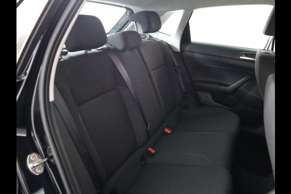 Volkswagen Polo 1.0 TSI Comfortline 95 pk | Navigatie | Parkeersensoren | Achteruitrijcamera | Adaptieve cruise control | Digitaal instrumentenpaneel | Apple Carplay/Android Auto |