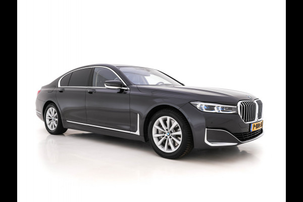 BMW 7 Serie 745e High Executive (INCL-BTW) *EXCLUSIV-NAPPA-LEATHER | LASER-LED | HEAD-UP | SOFT-CLOSE | BLIND-SPOT | MEMORY-PACK | DIGI-COCKPIT | KEYLESS | DAB+ | CAMERA | COMFORT-SEATS | AMBIENT-LIGHT | DAB | CARPLAY | 18"