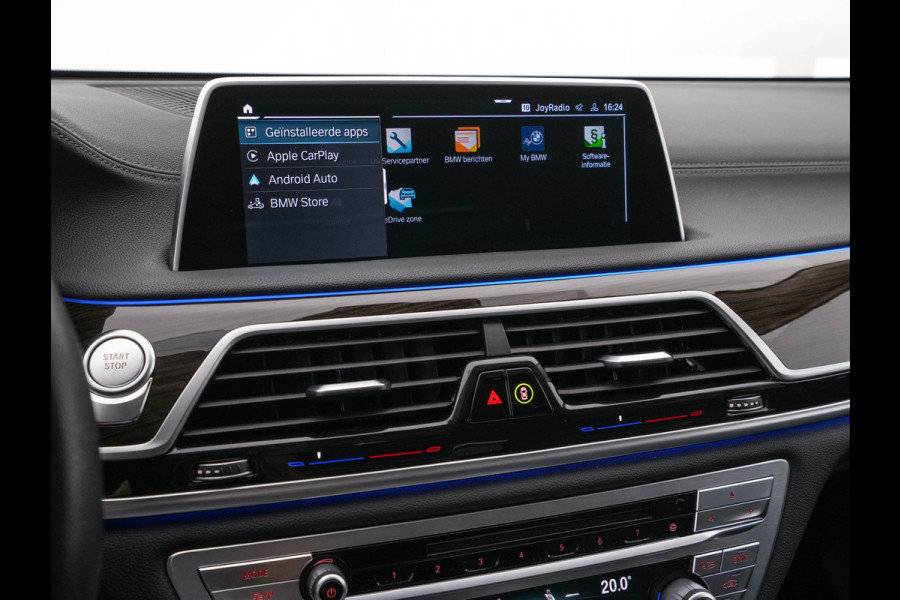 BMW 7 Serie 745e High Executive (INCL-BTW) *EXCLUSIV-NAPPA-LEATHER | LASER-LED | HEAD-UP | SOFT-CLOSE | BLIND-SPOT | MEMORY-PACK | DIGI-COCKPIT | KEYLESS | DAB+ | CAMERA | COMFORT-SEATS | AMBIENT-LIGHT | DAB | CARPLAY | 18"