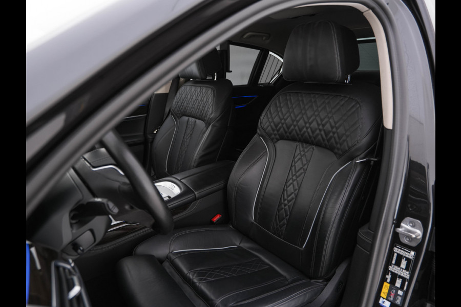 BMW 7 Serie 745e High Executive (INCL-BTW) *EXCLUSIV-NAPPA-LEATHER | LASER-LED | HEAD-UP | SOFT-CLOSE | BLIND-SPOT | MEMORY-PACK | DIGI-COCKPIT | KEYLESS | DAB+ | CAMERA | COMFORT-SEATS | AMBIENT-LIGHT | DAB | CARPLAY | 18"