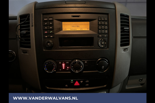 Mercedes-Benz Sprinter 316 CDI 164pk 2800kg Trekhaak L2H2 Euro6 Airco | Cruisecontrol Parkeersensoren, multifunctioneel stuurwiel