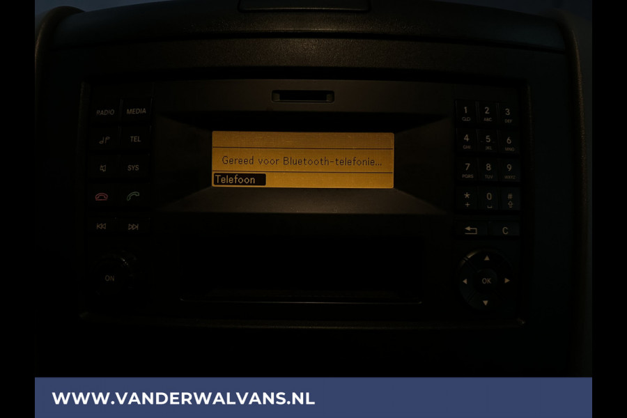 Mercedes-Benz Sprinter 316 CDI 164pk 2800kg Trekhaak L2H2 Euro6 Airco | Cruisecontrol Parkeersensoren, multifunctioneel stuurwiel