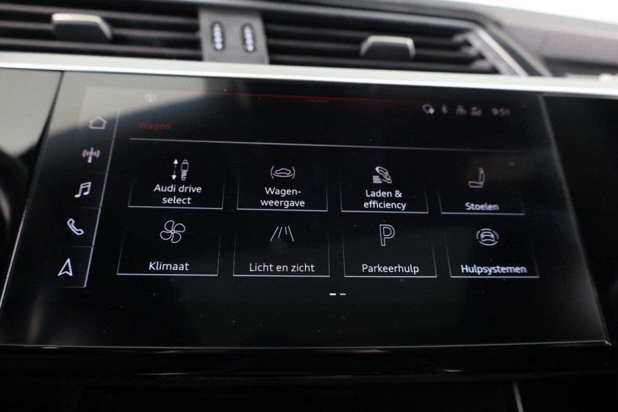 Audi e-tron S quattro 95 kWh 503pk | SoH 93% | Panoramadak | Lederen bekleding "Valcona" | B&O Soundsystem | Elektrisch vertelbare voorstoelen met memory