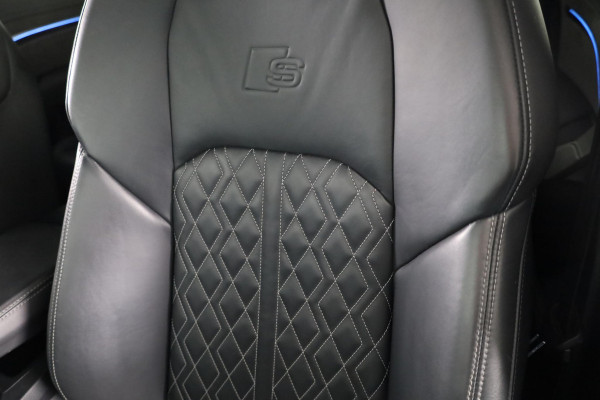 Audi e-tron S quattro 95 kWh 503pk | SoH 93% | Panoramadak | Lederen bekleding "Valcona" | B&O Soundsystem | Elektrisch vertelbare voorstoelen met memory