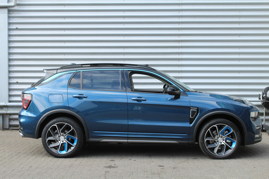Lynk & Co 01 1.5 PHEV 262pk Automaat NL-Auto NAP BTW Clima Cruise Navi 360 Camera Panoramadak 20"LMV El. Klep