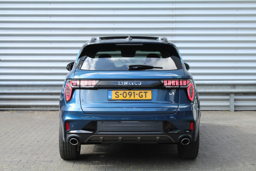 Lynk & Co 01 1.5 PHEV 262pk Automaat NL-Auto NAP BTW Clima Cruise Navi 360 Camera Panoramadak 20"LMV El. Klep