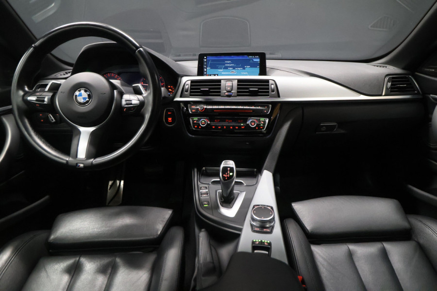 BMW 4 Serie Cabrio 420i High Executive M-Sport Cabrio [HARMAN/KARDON, MEMORY SEATS, STOELVERWARMING, HEAD-UP, LEDEREN STOELEN, PDC V+A, BLUETOOTH, CRUISECONTROL, NIEUWSTAAT]
